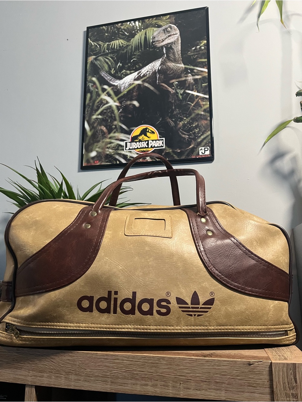 Vintage 70s Adidas brown leather Boston sports zip pocket bag